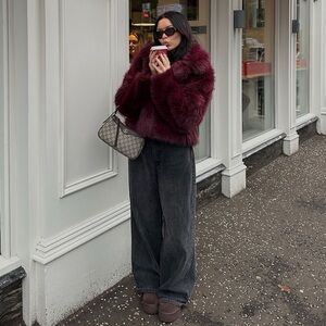 Women's Faux Fur Jacket - Burgundy